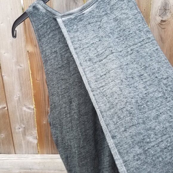 Tank Top Distressed Gray Owl Juniors Slit Open Back Large 11/13 - Picture 11 of 12